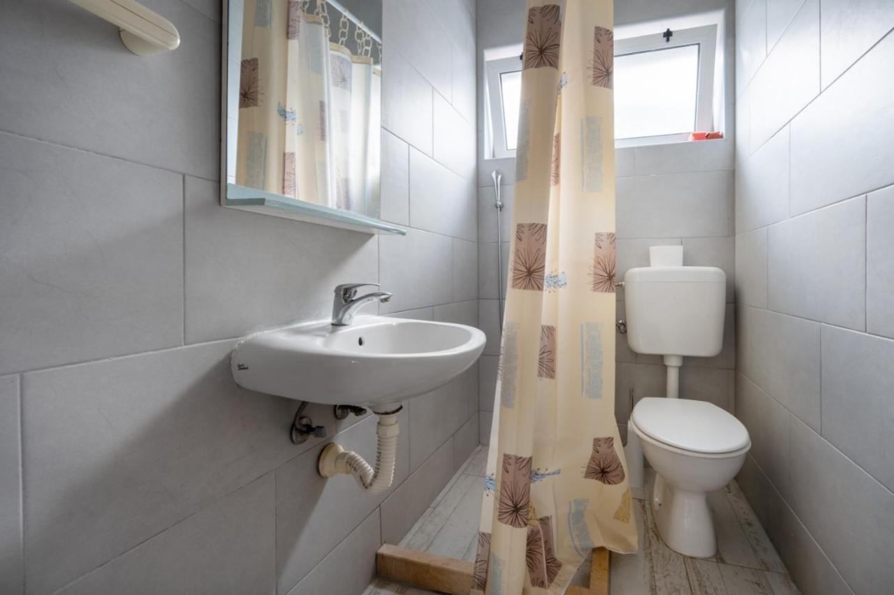 Apartments And Rooms Lotus نيوم المظهر الخارجي الصورة