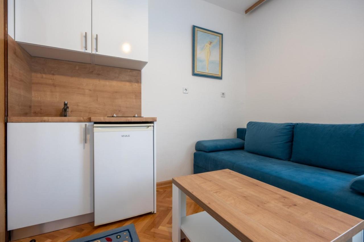 Apartments And Rooms Lotus نيوم المظهر الخارجي الصورة
